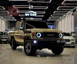 تويوتا لاند كروزر 70 بيك اب